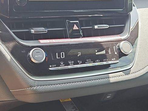 Certified 2026 Toyota Corolla SE FWD image 20