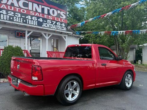 Used 2013 RAM 1500 Express RWD image 3