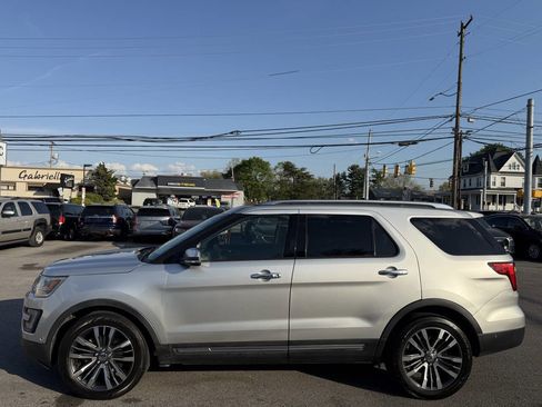 Used 2016 Ford Explorer Platinum image 5