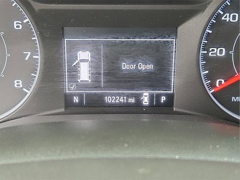 Used 2017 GMC Acadia SLE image 16