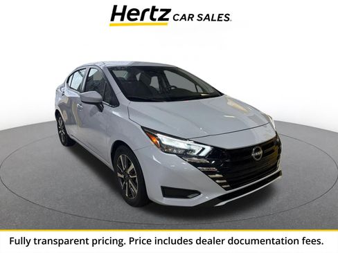 Used 2025 Nissan Versa SV FWD image 1
