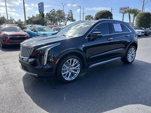 Used 2021 Cadillac XT4 Premium Luxury w/ LPO, Radiant Package image 3