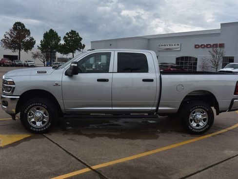 New 2026 RAM 2500 Tradesman AWD/4WD image 9