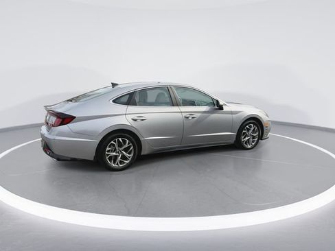 Used 2023 Hyundai Sonata SEL image 9