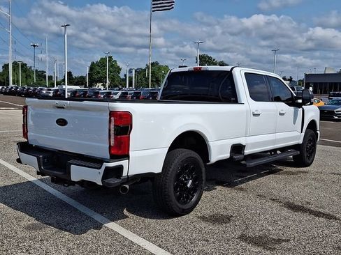 Used 2025 Ford F250 Lariat w/ Black Appearance Package AWD/4WD image 6