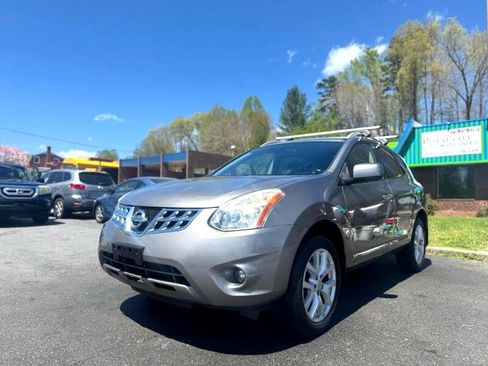 Used 2012 Nissan Rogue SL image 1