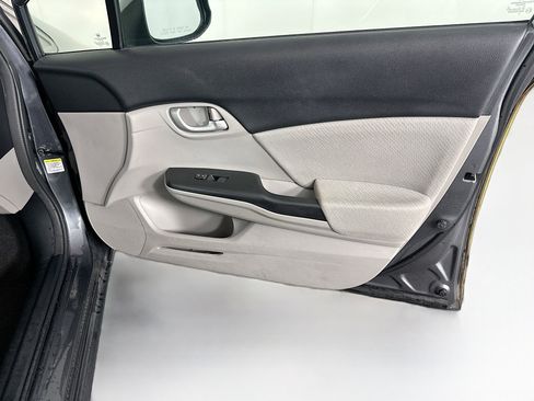 Used 2013 Honda Civic LX image 30