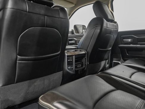 Used 2020 RAM 3500 Laramie image 38