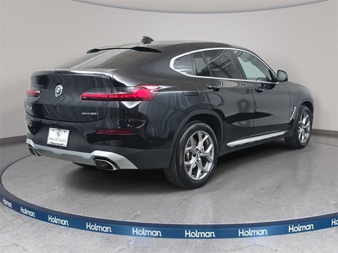 Used 2024 BMW X4 xDrive30i w/ Parking Assistance Package image 6