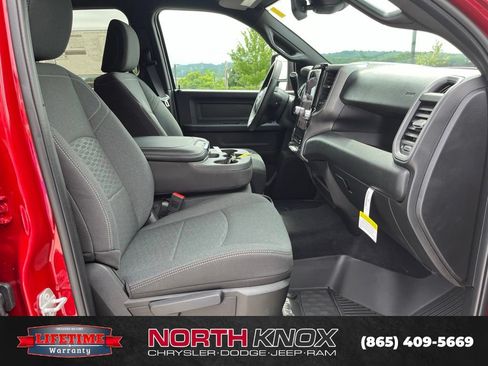 New 2026 RAM 2500 Warlock AWD/4WD image 25