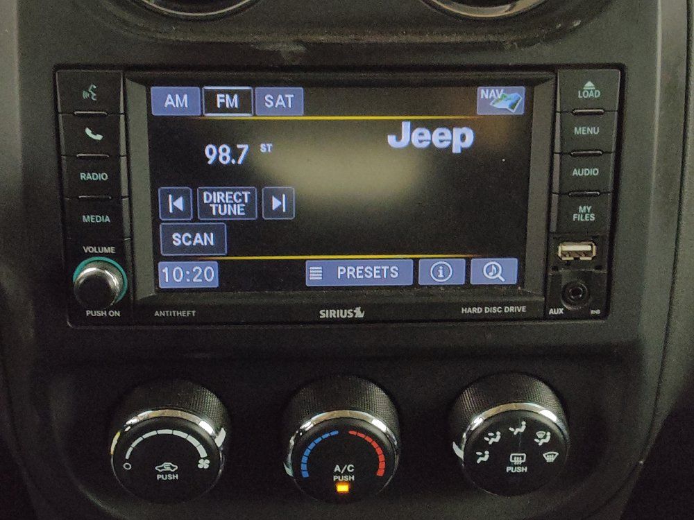 Used 2017 Jeep Patriot High Altitude AWD/4WD image 25