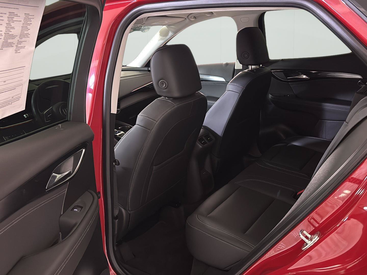 Certified 2025 Buick Envision Preferred AWD/4WD image 14