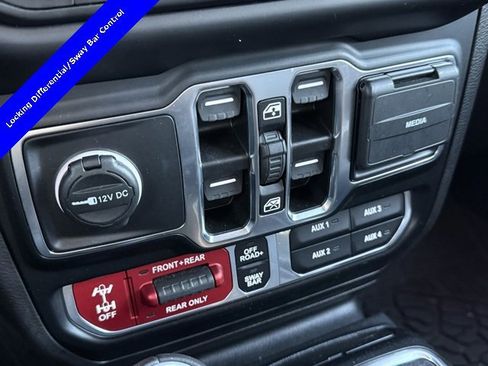 Used 2023 Jeep Wrangler Unlimited Rubicon w/ Cold Weather Group image 4