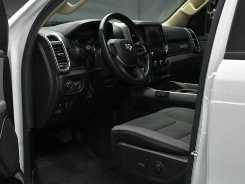 Used 2019 RAM 1500 Big Horn image 13