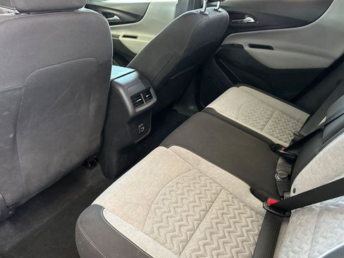 Used 2023 Chevrolet Equinox LT w/ LPO, Floor Liner Package FWD image 12