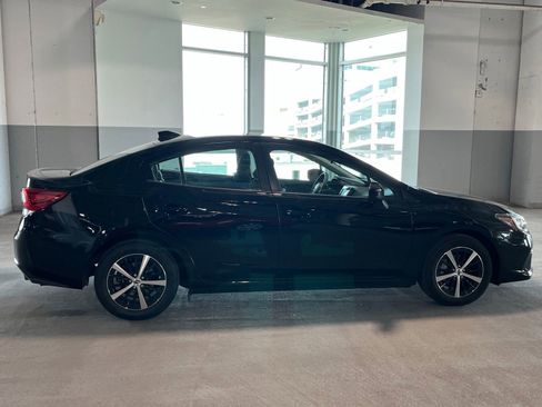 Used 2023 Subaru Impreza 2.0i Premium w/ Popular Package #1 AWD/4WD image 12