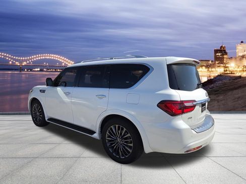 Used 2023 INFINITI QX80 Sensory w/ Cargo Package image 3