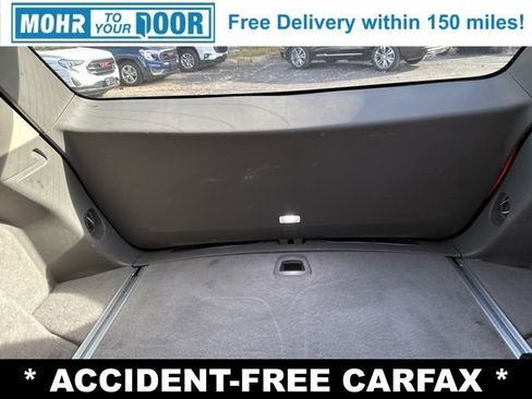 Used 2017 Cadillac XT5 Premium Luxury image 35