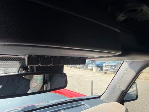 Used 2023 Ford Bronco Wildtrak AWD/4WD image 27