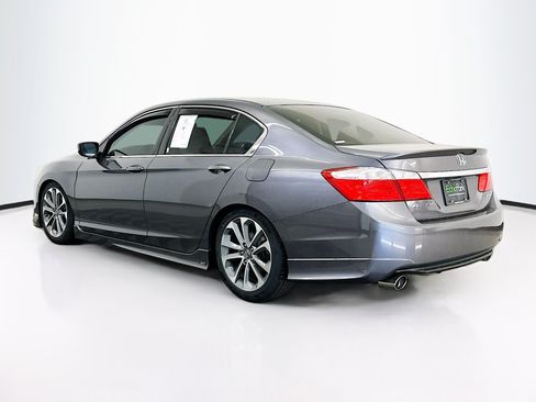 Used 2015 Honda Accord Sport image 5