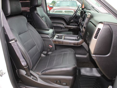 Used 2016 GMC Sierra 1500 Denali w/ Enhanced Driver Alert Package image 22