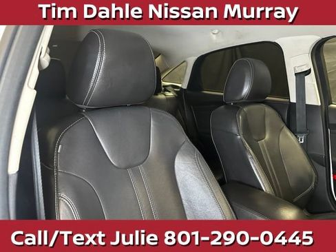 Used 2013 Ford Focus SE FWD image 16