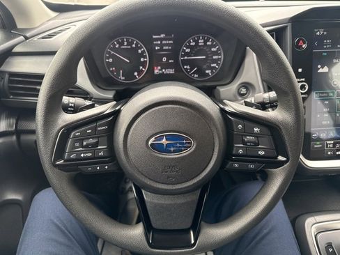 Used 2024 Subaru Crosstrek 2.0i Premium image 12