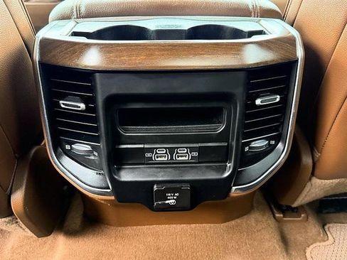 Used 2021 RAM 1500 Laramie AWD/4WD image 34