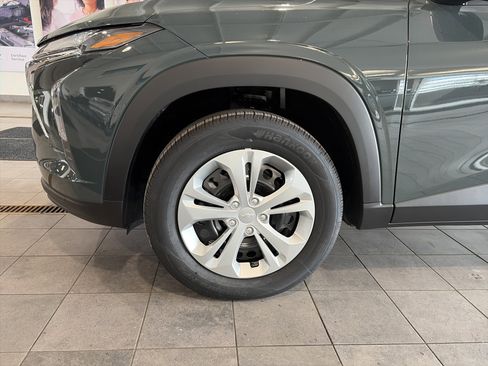 New 2026 Chevrolet Trax LS image 9