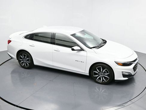 Used 2024 Chevrolet Malibu RS image 36