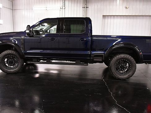 New 2025 Ford F250 Lariat w/ Lariat Ultimate Package image 4