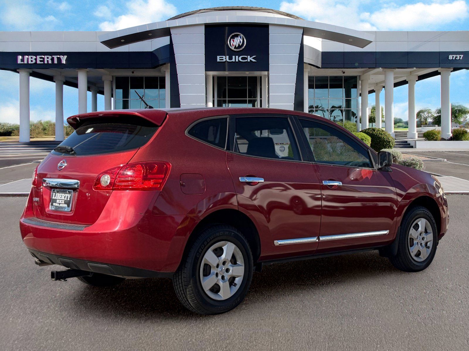 Used 2013 Nissan Rogue S FWD image 4