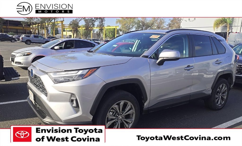 Used 2022 Toyota RAV4 XLE Premium AWD/4WD image 1