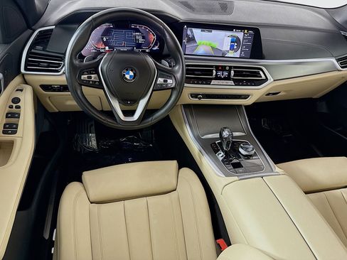 Used 2022 BMW X5 xDrive40i w/ Executive Package image 17