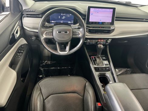 Used 2022 Jeep Compass Limited w/ Elite Group AWD/4WD image 22