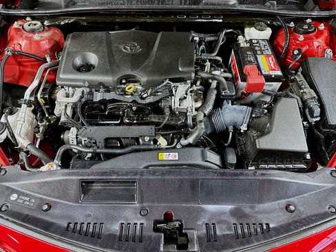 Used 2020 Toyota Camry SE image 27