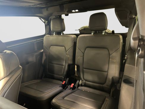Used 2022 Ford Bronco Badlands AWD/4WD image 18