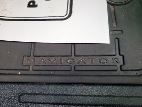 Used 2017 Lincoln Navigator Reserve AWD/4WD image 22
