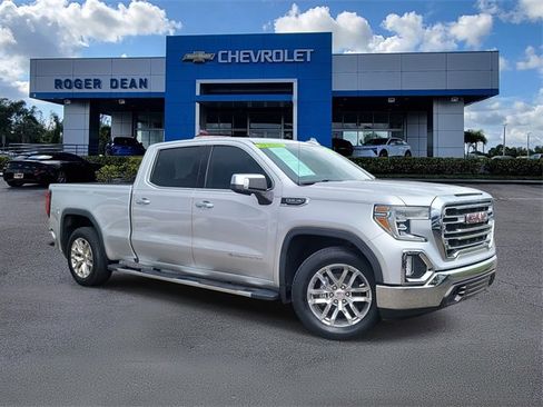 Used 2019 GMC Sierra 1500 SLT image 1