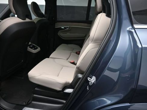 Used 2026 Volvo XC90 B6 Plus w/ Protection Package Premier AWD/4WD image 21