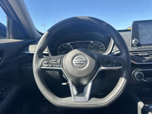 Used 2020 Nissan Altima 2.5 S image 10