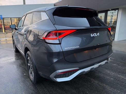 Certified 2023 Kia Sportage LX image 9