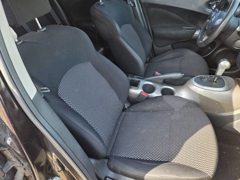 Used 2015 Nissan Juke S image 16