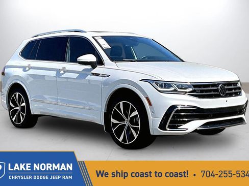 Used 2022 Volkswagen Tiguan SEL R-Line AWD/4WD image 1