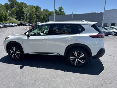 Used 2023 Nissan Rogue SL w/ SL Premium Package AWD/4WD image 6