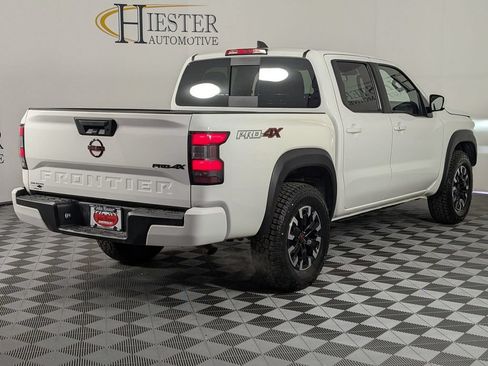 Used 2024 Nissan Frontier PRO-4X AWD/4WD image 7