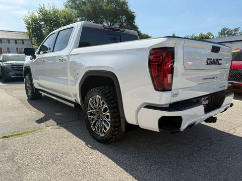 Used 2024 GMC Sierra 1500 Denali Ultimate AWD/4WD image 7