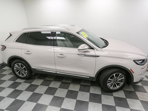Used 2023 Lincoln Nautilus AWD w/ Premium Package image 5