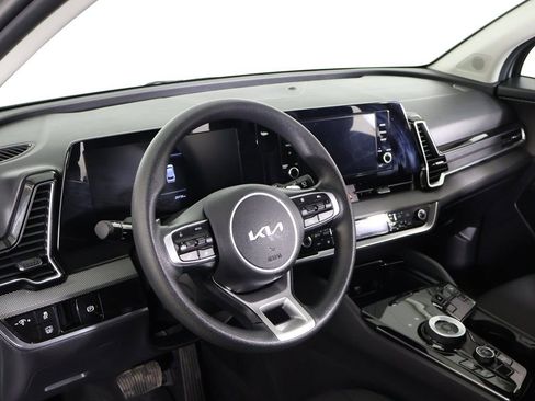 Used 2023 Kia Sportage LX image 25