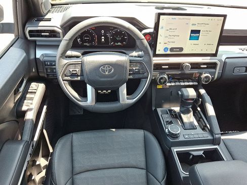Used 2025 Toyota Tacoma TRD Sport w/ TRD Sport Premium Package AWD/4WD image 12